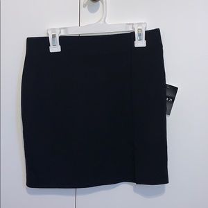 Forever 21 mini side slit skirt
